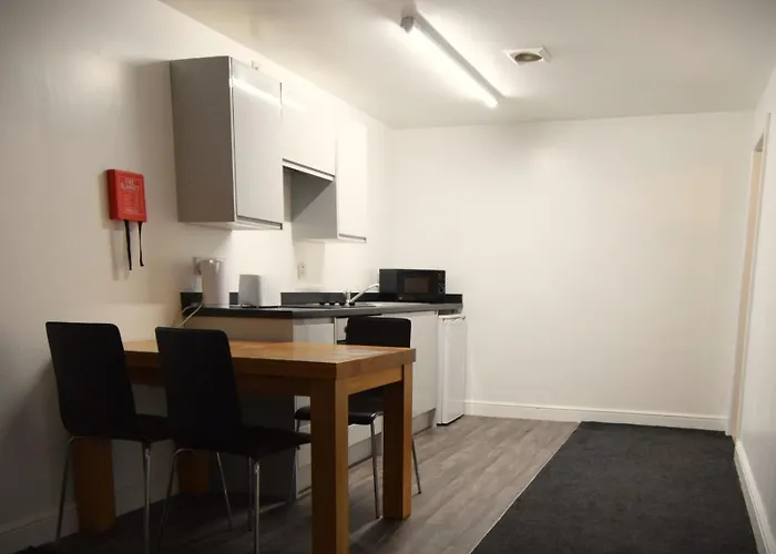 Oyo Victoria Apartments
